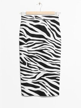 & Other Stories Black and White Zebra Midi Skirt | Size US 4